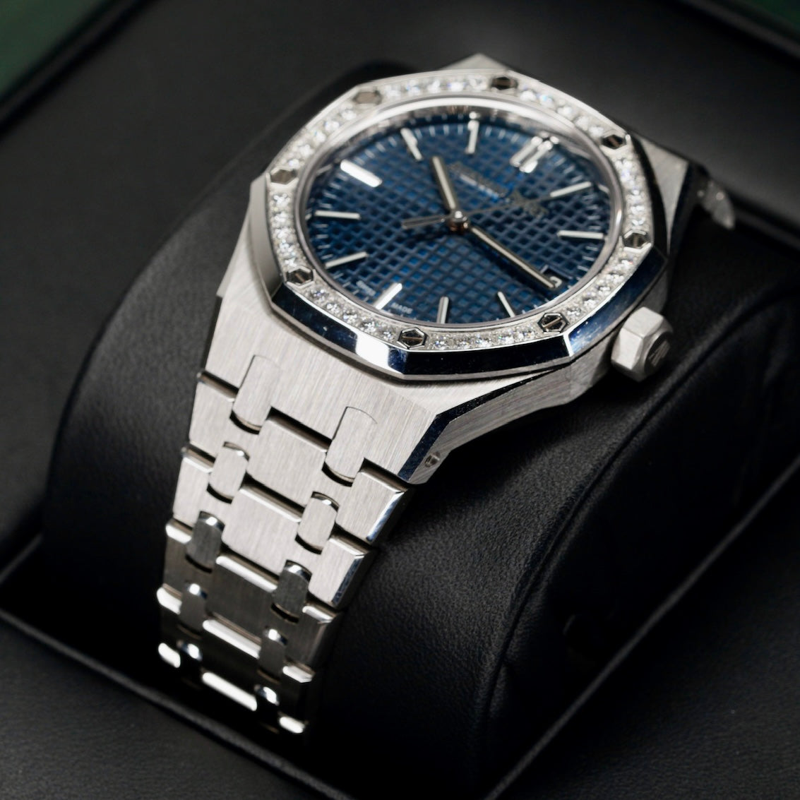 Audemars Piguet Royal Oak Blue Dial Diamond Bezel Stainless Steel 37mm