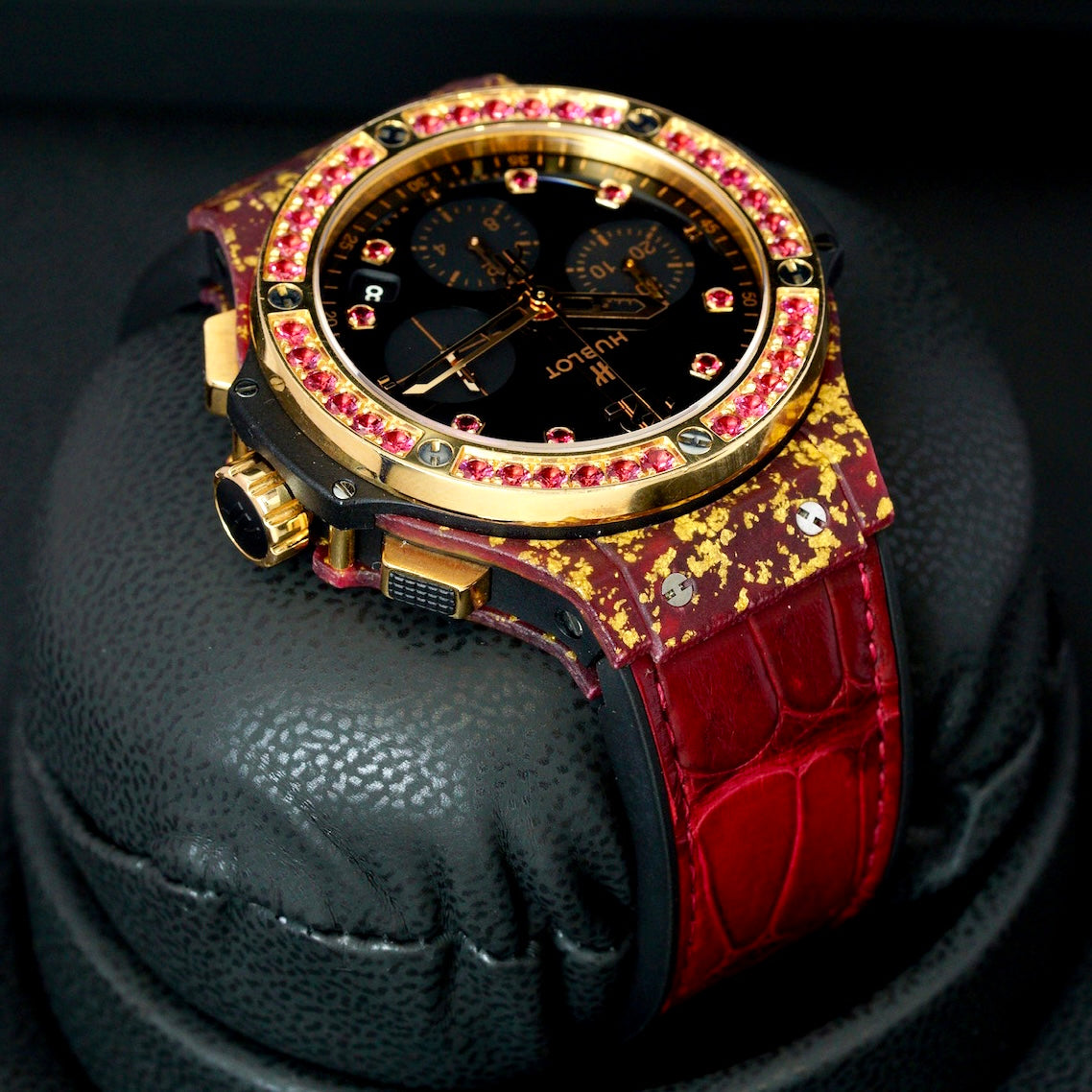 Hublot Big Bang “GOLD LINEN” Chronograph Limited Edition 200 PCS 41mm