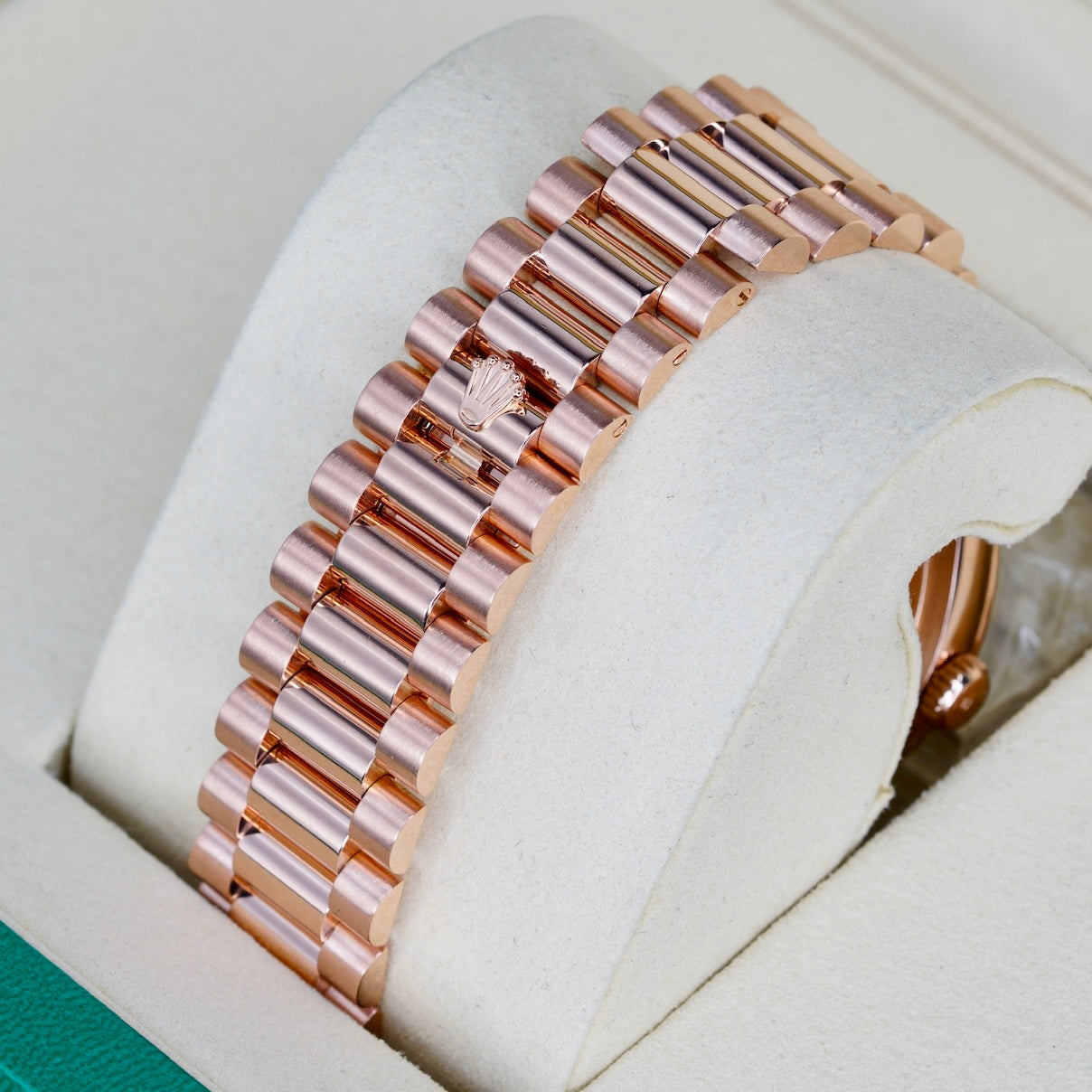 Rolex Day-Date II 218235 Black Roman Dial Rose Gold 41mm
