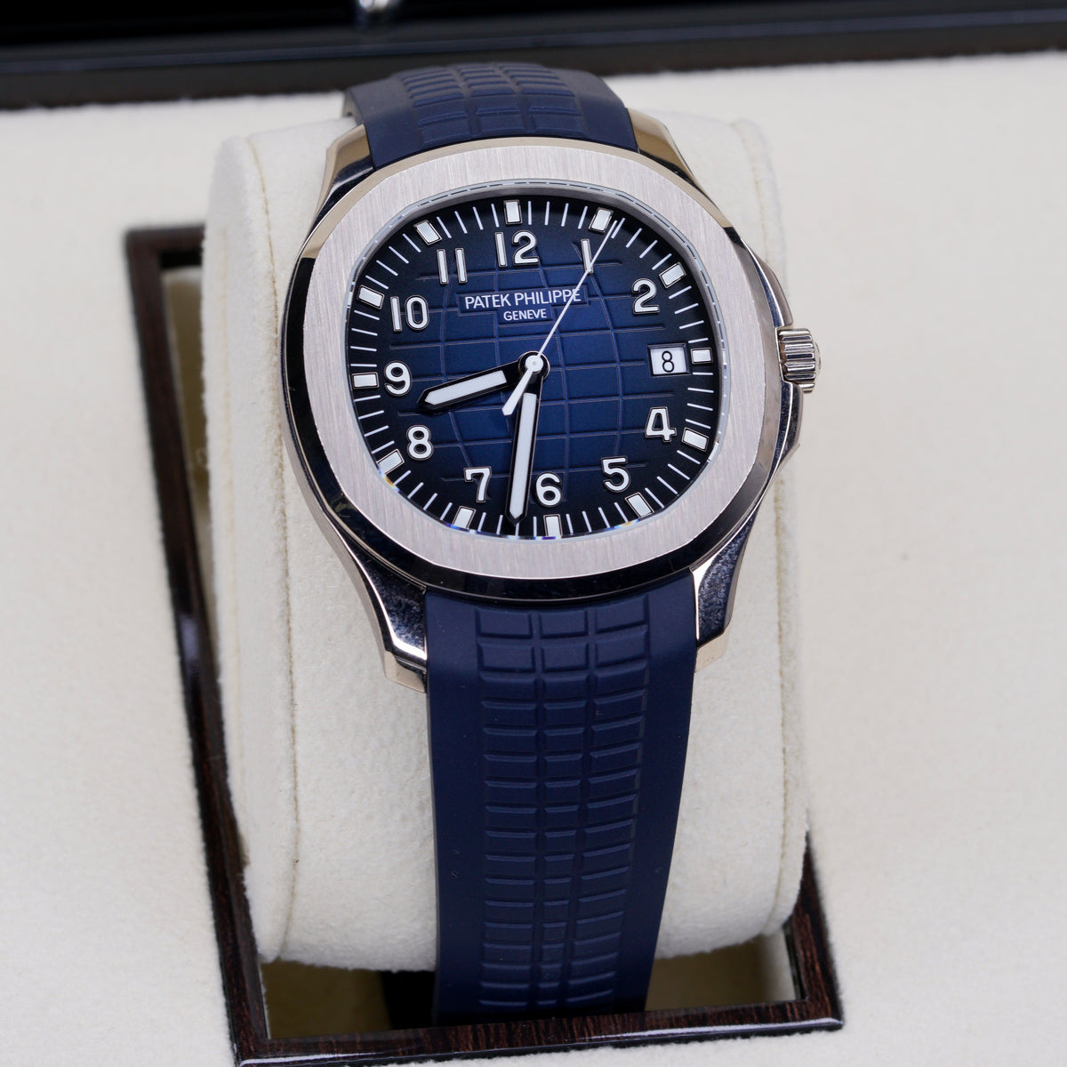 Patek Philippe Aquanaut 5168G-001 “BLUE AQUA” Blue Dial White Gold Tropical Strap 42mm 2024