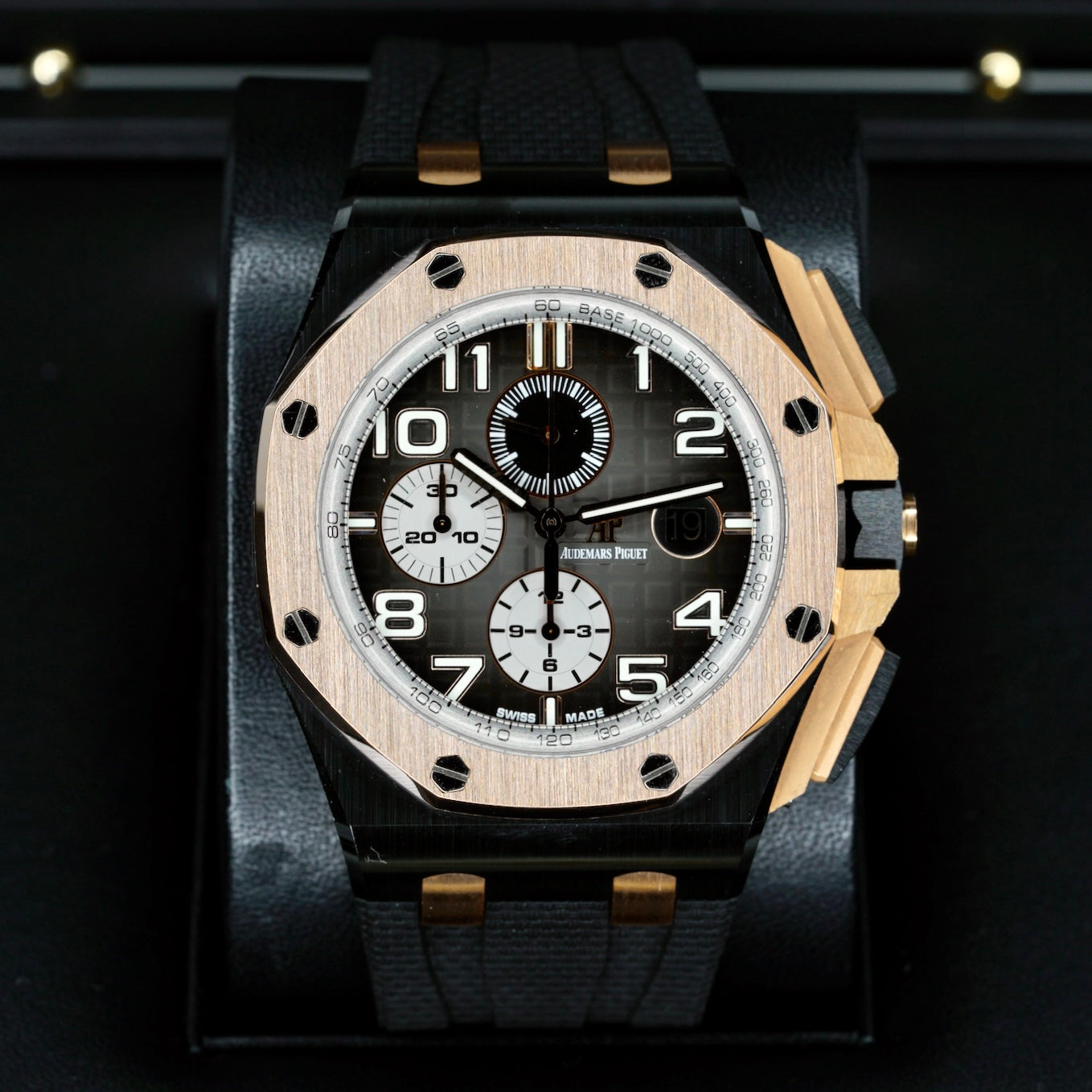 Audemars Piguet Royal Oak Offshore 26405NR.OO.A002CA.01 Grey Smoked Dial Rose Gold & Ceramic 44mm