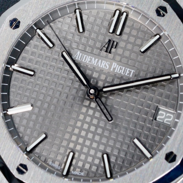 Audemars Piguet Royal Oak 15500ST.OO.1220ST.02 “GREY OAK” Grey Dial Stainless Steel 41mm