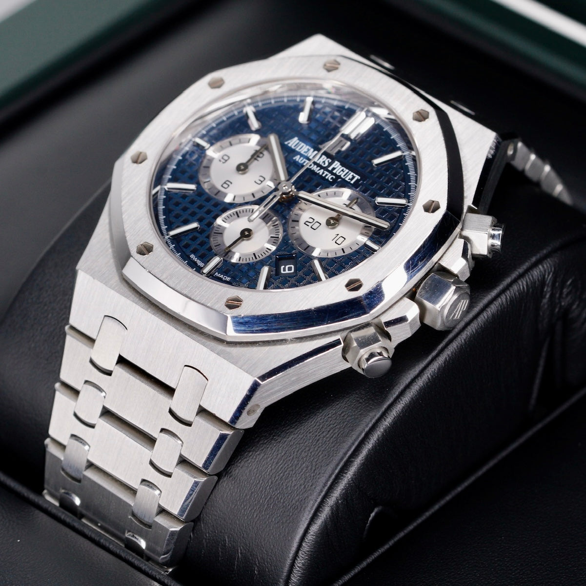 Audemars Piguet Royal Oak 26331ST.OO.1220ST.01 “BLUE OAK CHRONO” Blue Dial Stainless Steel Chronograph 41mm