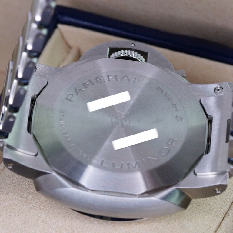 Panerai NEW 2025 Luminor Marina PAM 01564 White Dial Stainless Steel 44mm