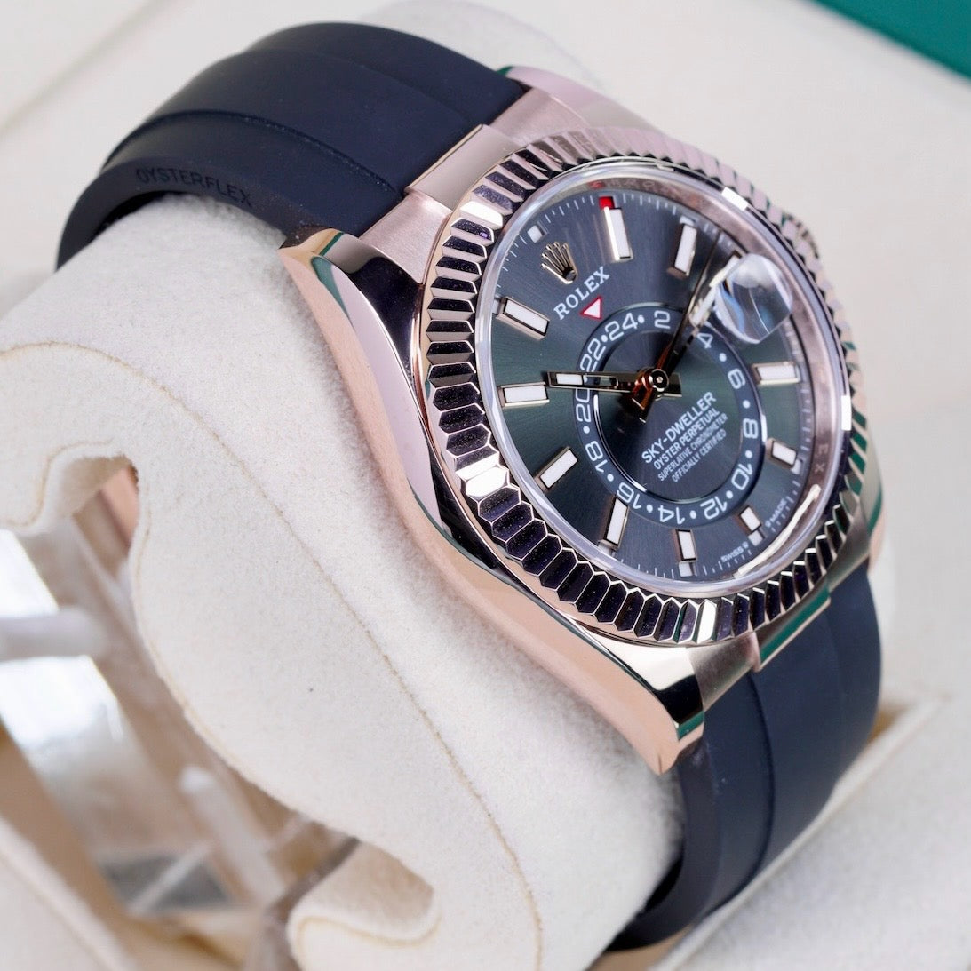 Rolex Sky-Dweller 326235 Rhodium Dial Rose Gold Oysterflex 42mm
