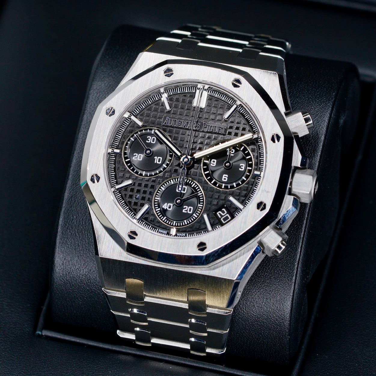 Audemars Piguet Royal Oak 26240ST.OO.1320ST.06 “50TH ANNIVERSARY” Black Dial Stainless Steel 41mm