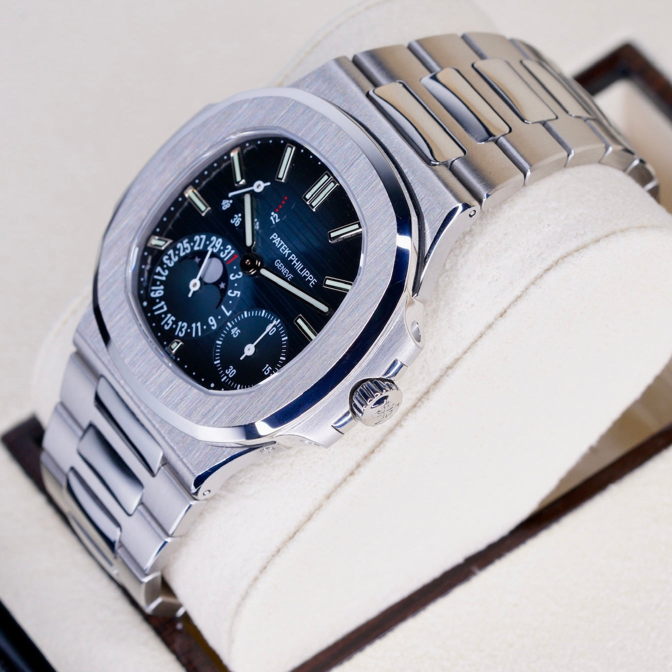 Patek Philippe Nautilus 5712/1A-001 Blue Smoked Dial Stainless Steel 2021