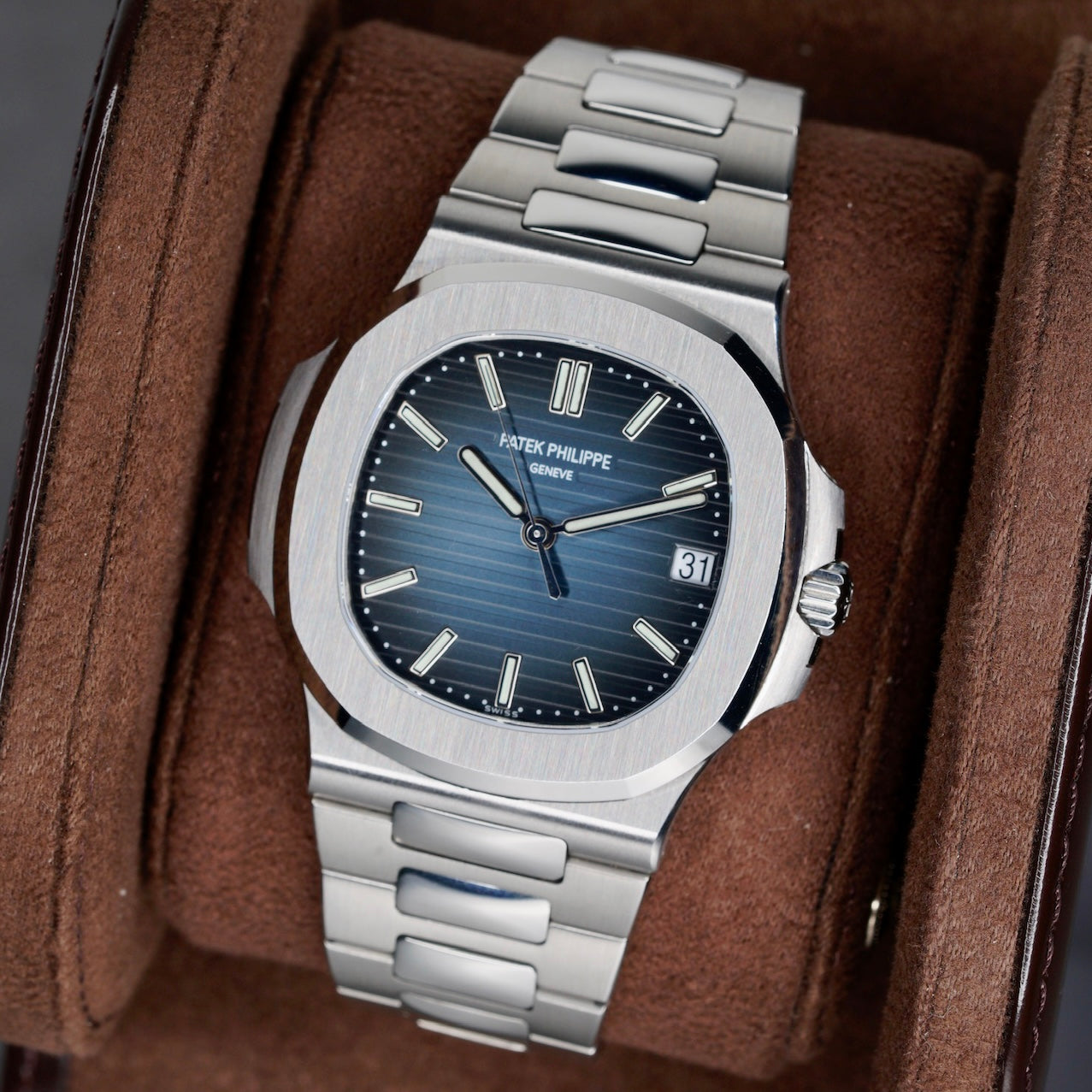 Patek Philippe Nautilus 5711/1A-010 Blue Dial Stainless Steel 40mm 2019