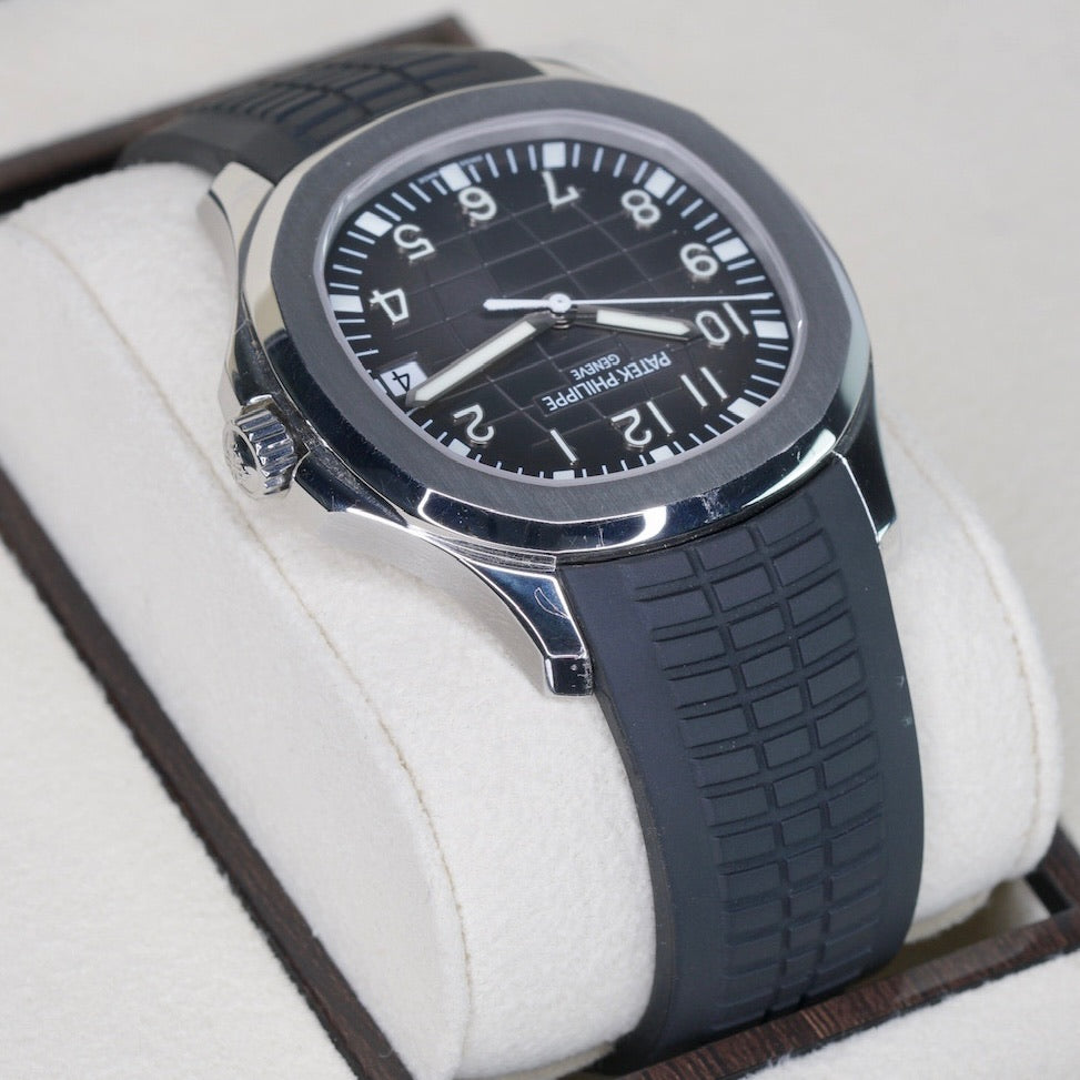 Patek Philippe Aquanaut 5167/1A-001 Black Dial Stainless Steel Bracelet & Tropical Strap 40mm 2011