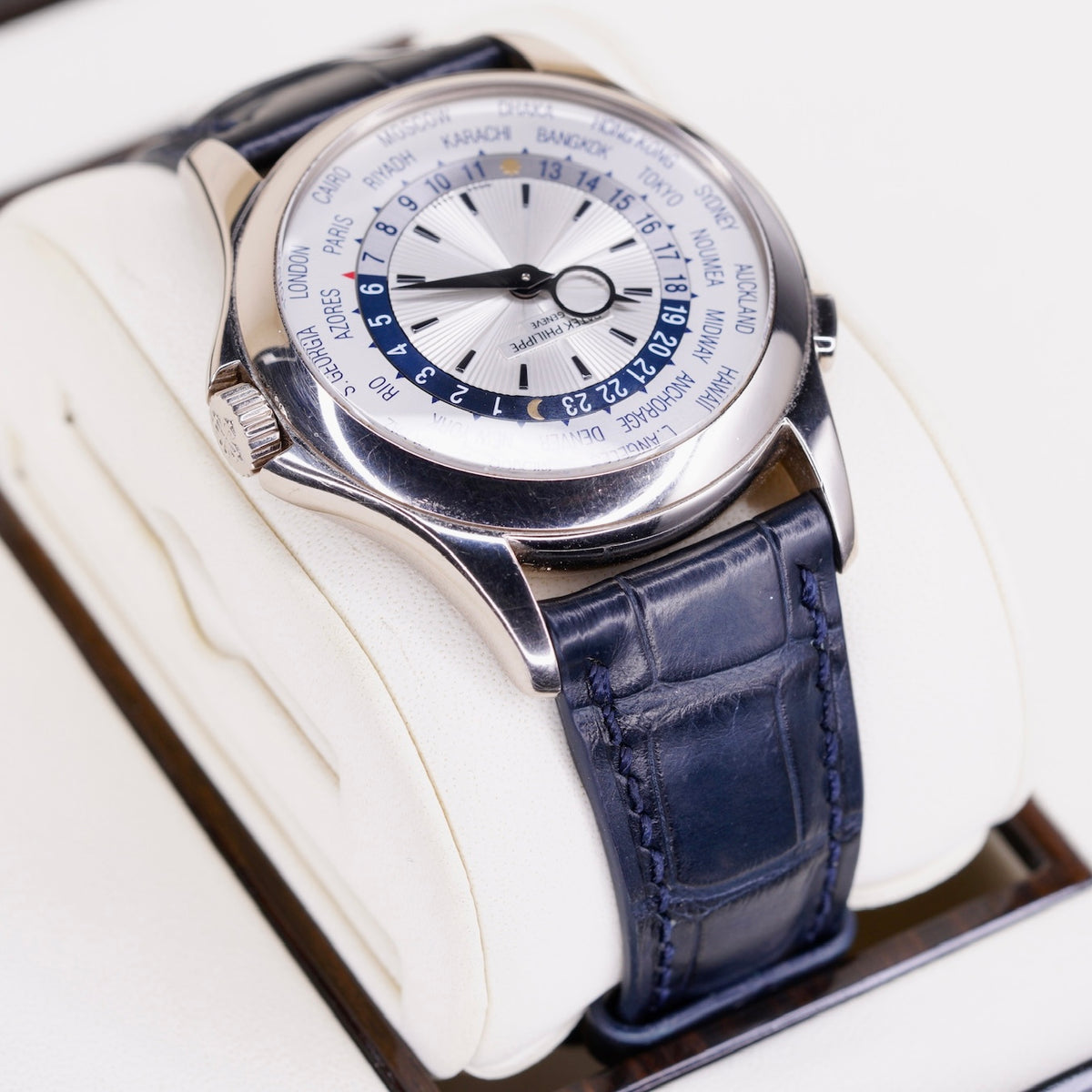 Patek Philippe 5130G-019 “WORLD TIME” White Dial Blue Accents White Gold Blue Leather Strap 39mm 2014