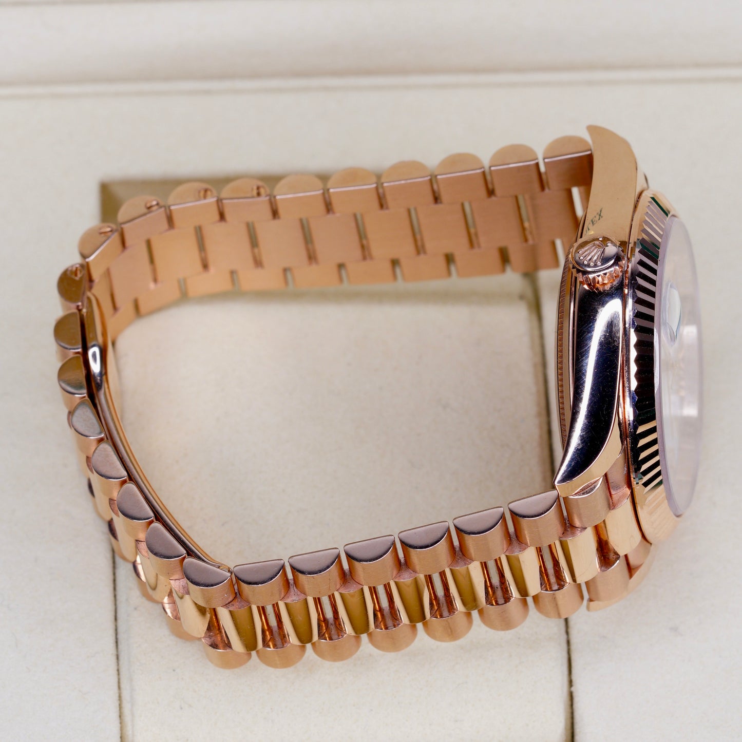 Rolex Day-Date 228235 White Roman Dial Rose Gold 40mm