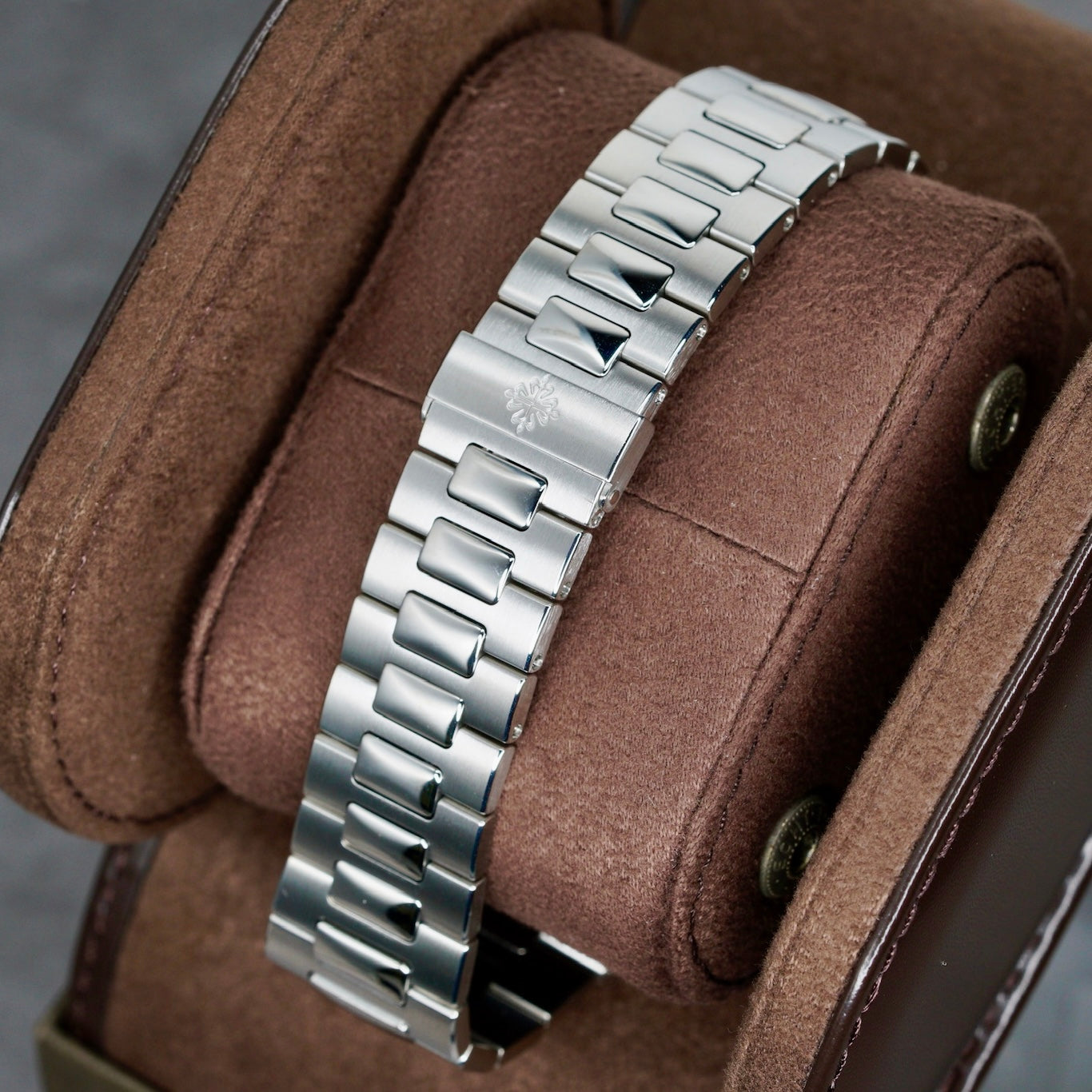 Patek Philippe Nautilus 5711 1A-001 Blue Dial Stainless Steel 40mm 2007