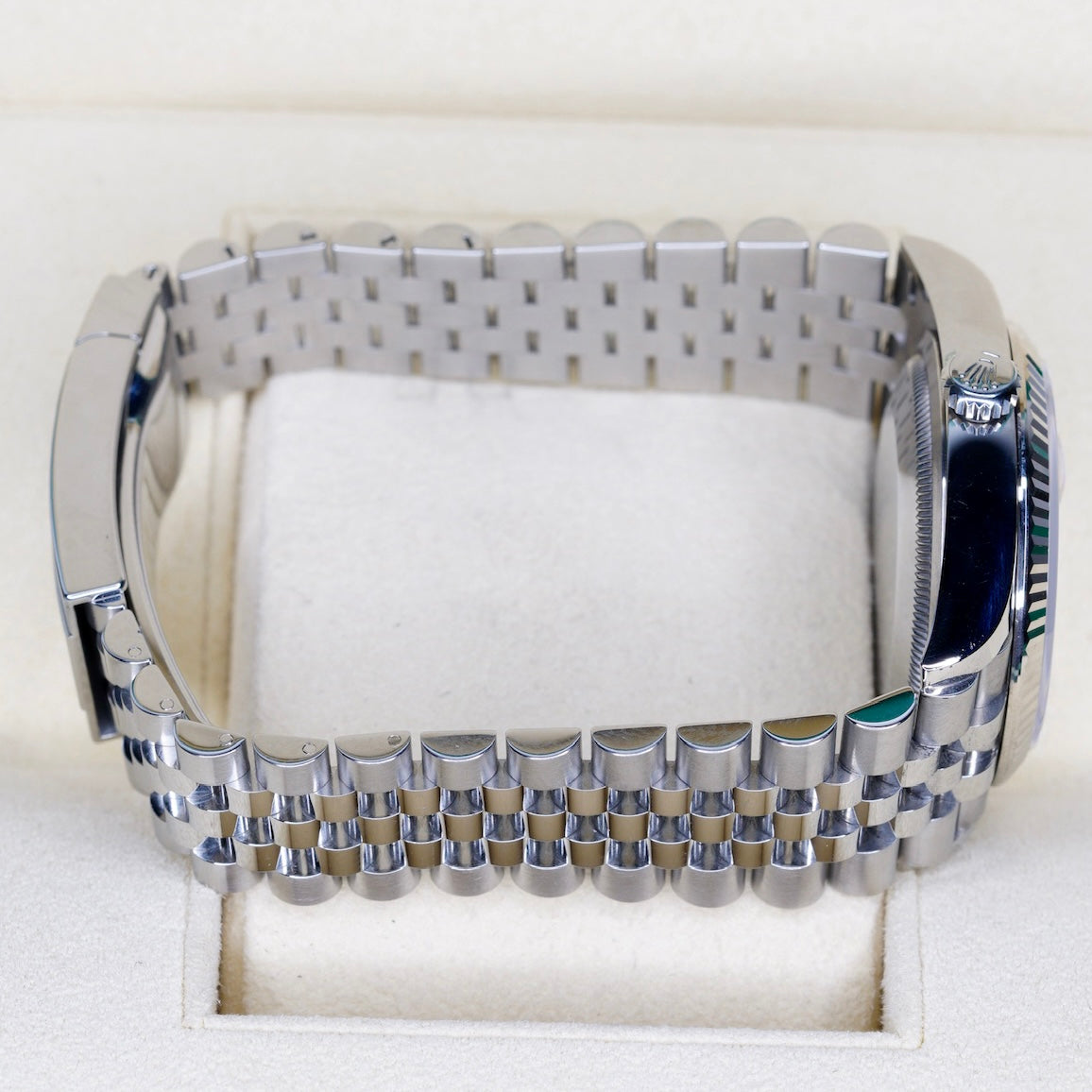 Rolex Datejust 126234 “PURPLE DIAMOND” Purple Diamond 6/9 Dial Stainless Steel Jubilee 36mm 2020