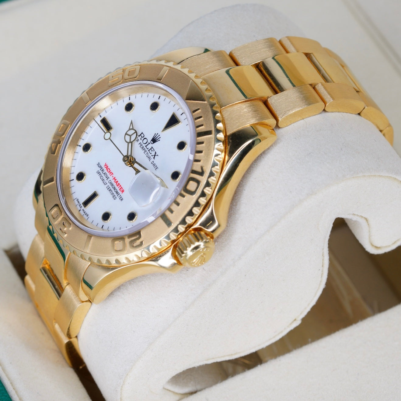 Rolex Yacht-Master 16628 White Dial Yellow Gold 40mm