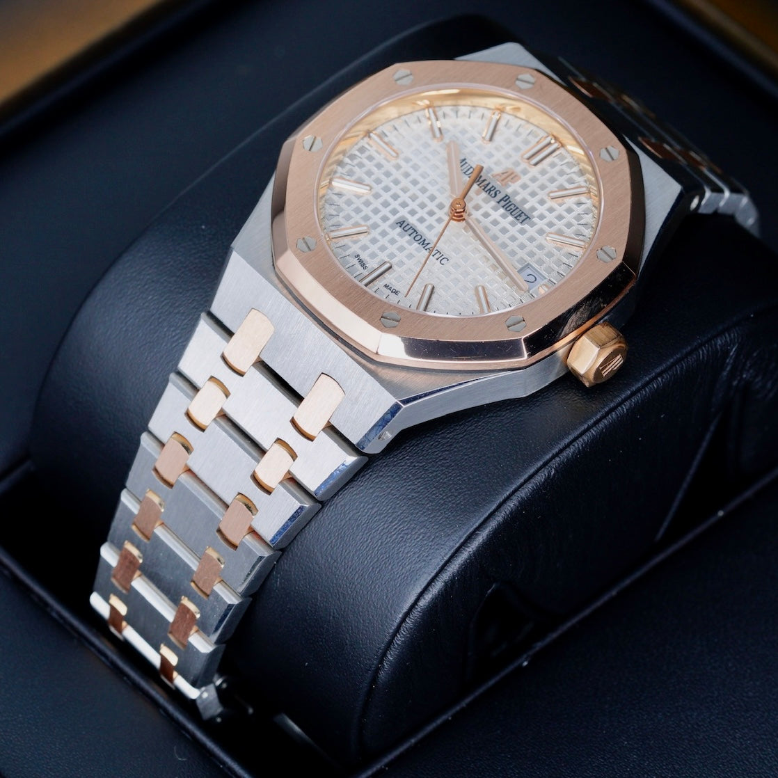Audemars Piguet Royal Oak 15400SR White Dial Two-Tone Rose Gold & Steel