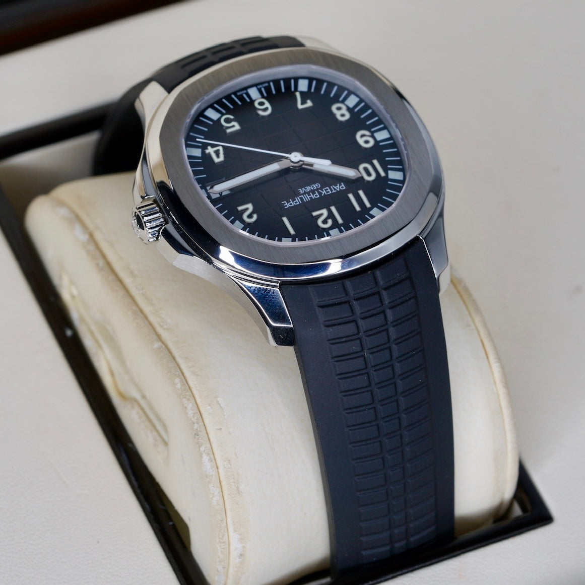 Patek Philippe Aquanaut 5167/1A-001 “BLACK AQUA” Black Smoked Dial Stainless Steel Tropical & Steel Bracelet 40mm 2020