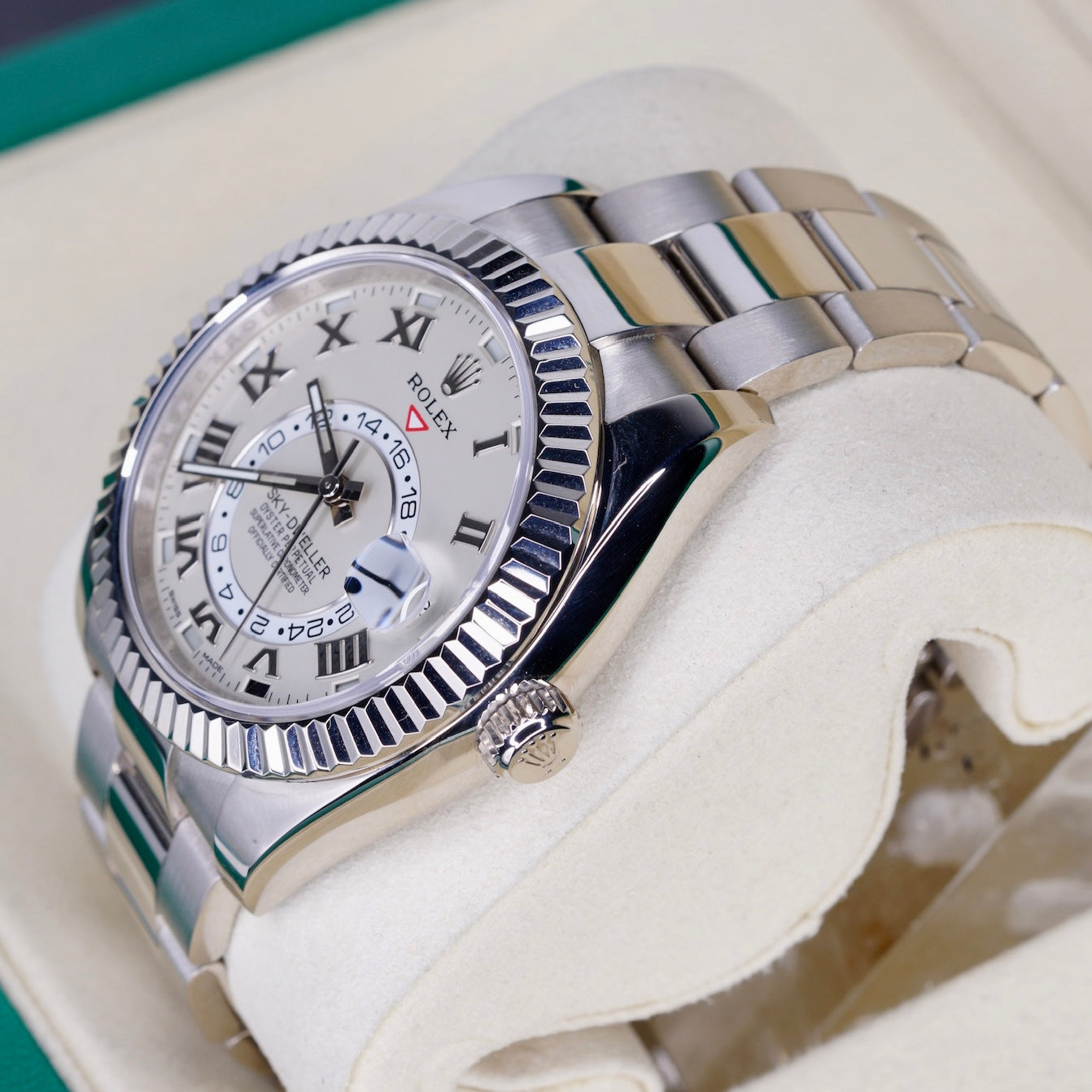 Rolex Sky-Dweller 326939 “CREAM SKY” Ivory Dial White Gold 42mm