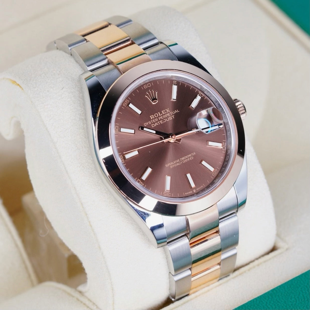 Rolex Datejust 126301 “CHOCOLATE” Brown Dial Smooth Bezel Rose Gold & Steel 41mm 2023