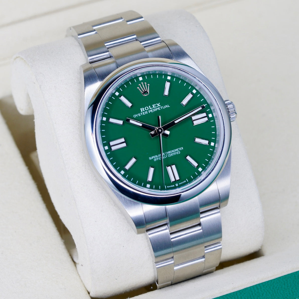 Rolex Oyster Perpetual 124300 “DEEP GREEN” Green Dial Stainless Steel 41mm 2025