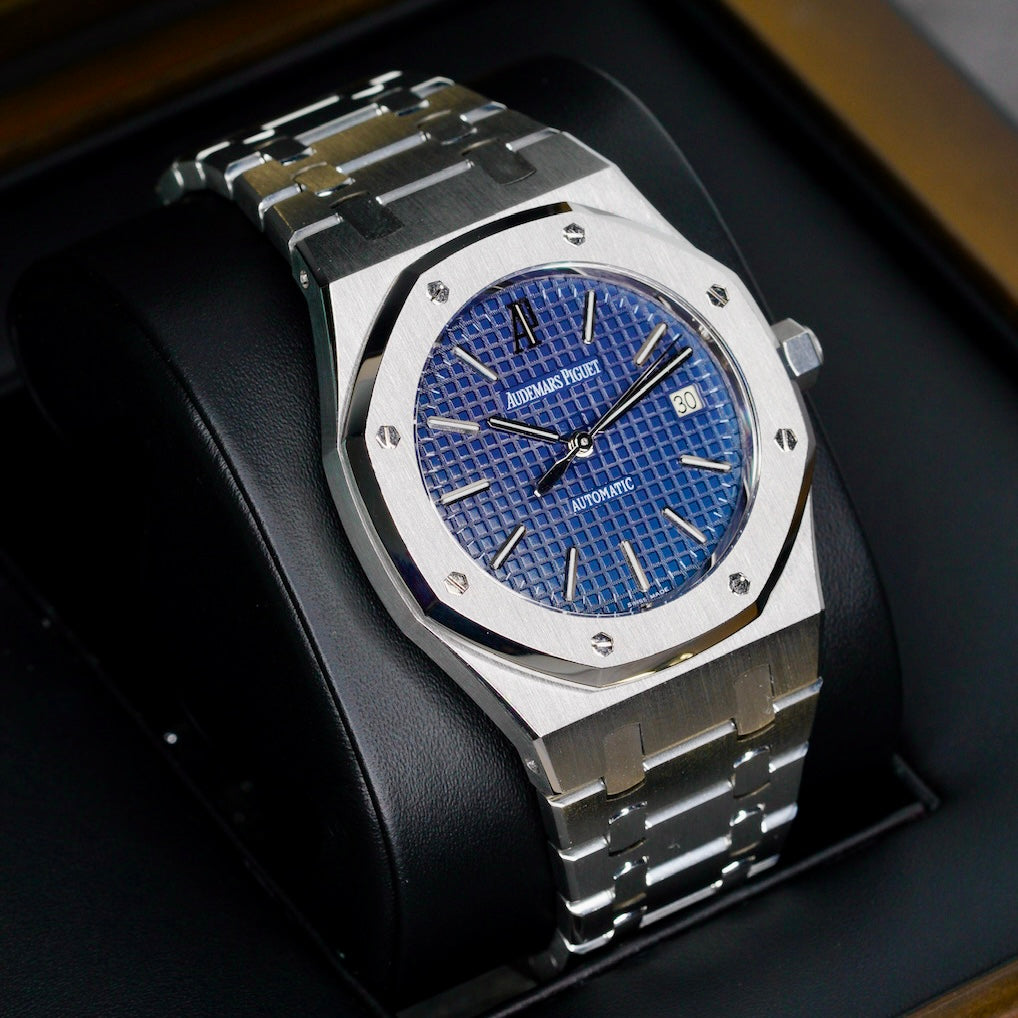 Audemars Piguet Royal Oak 15300ST.OO.1220ST.02 “BLUE OAK” Blue Dial Stainless Steel 39mm