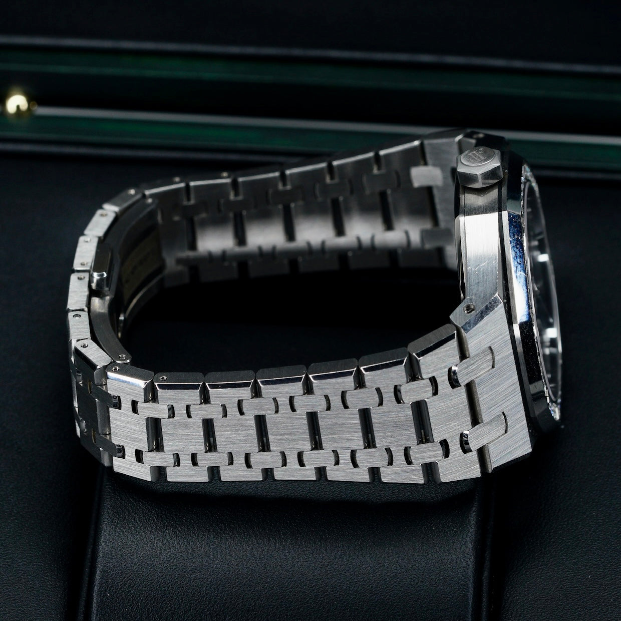 Audemars Piguet Royal Oak Blue Dial Diamond Bezel Stainless Steel 37mm