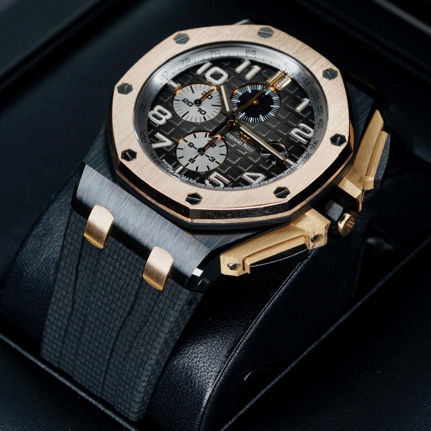 Audemars Piguet Royal Oak Offshore 26405NR.OO.A002CA.01 Grey Smoked Dial Rose Gold & Ceramic 44mm