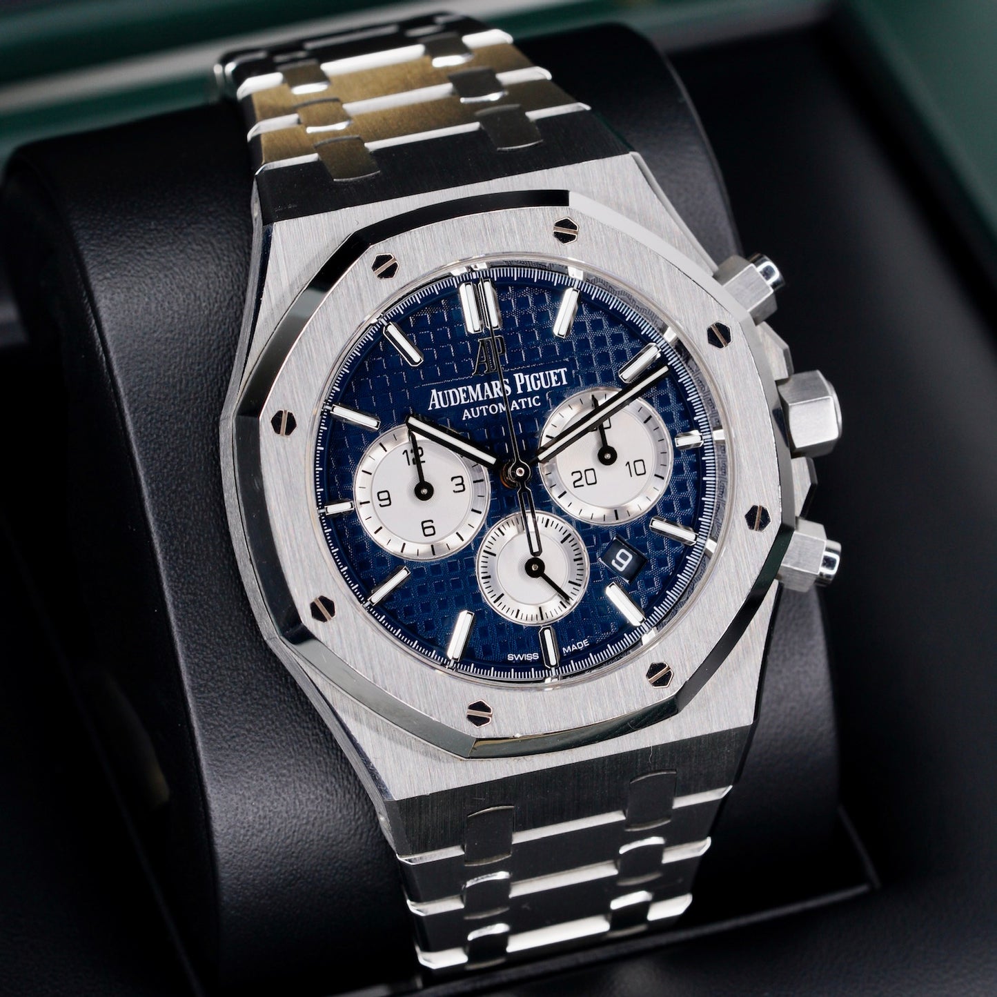 Audemars Piguet Royal Oak 26331ST.OO.1220ST.01 “BLUE OAK CHRONO” Blue Dial Stainless Steel Chronograph 41mm