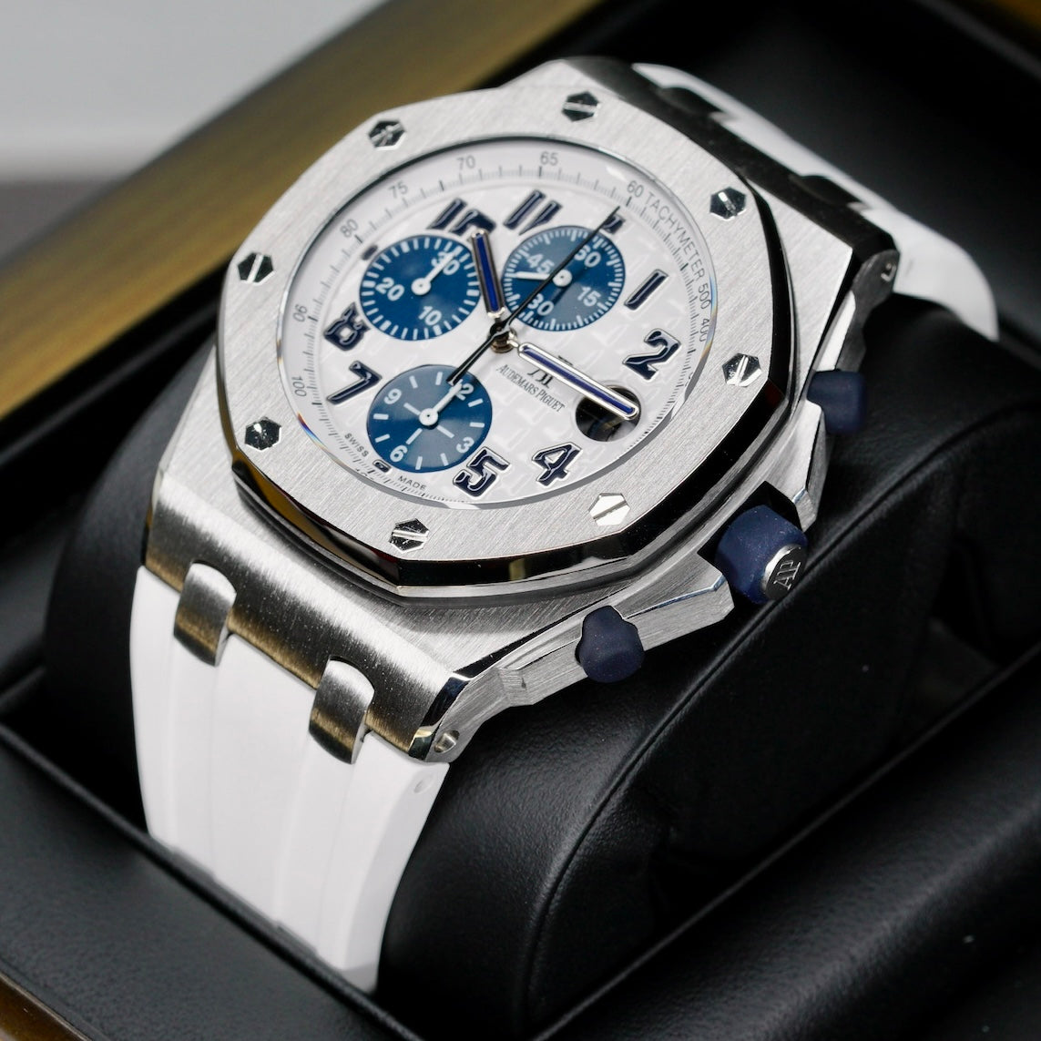 Audemars Piguet Royal Oak Offshore 26170ST.OO.D305CR.01 “BLUE PANDA” White Dial Navy Sub Dials Stainless Steel Rubber Strap 42mm