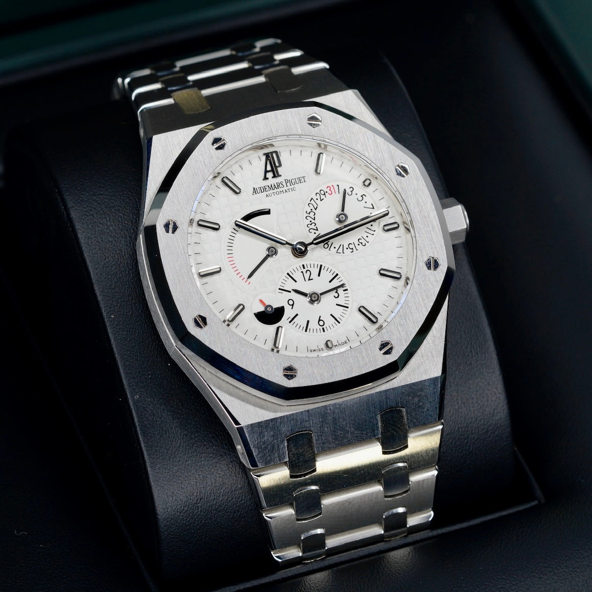 Audemars Piguet Royal Oak 26120ST.OO.1220ST.01 “DUAL TIME” White Dial Stainless Steel 39mm