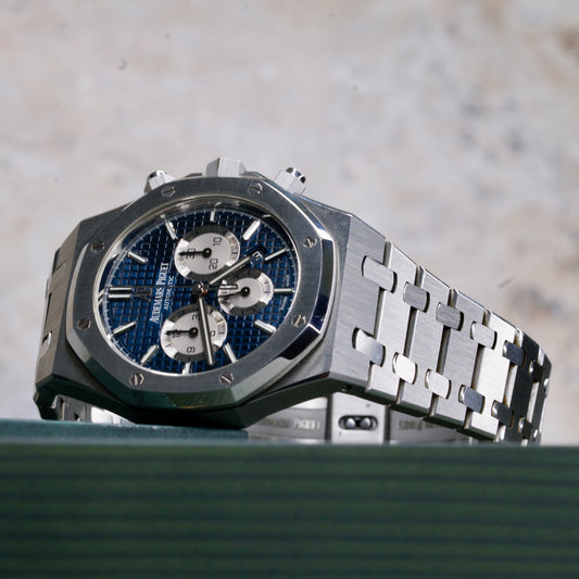 Audemars Piguet Royal Oak 26331ST.OO.1220ST.01 “BLUE OAK” Blue Dial Stainless Steel 41mm