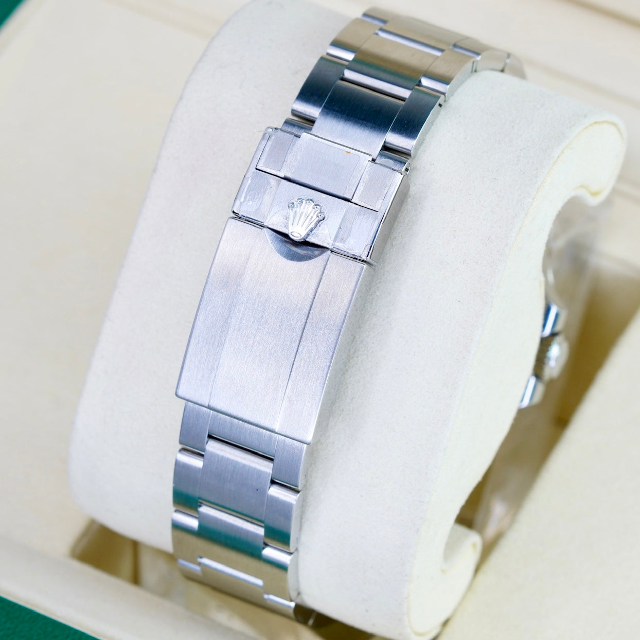 Rolex NEW 2025 Explorer II 226570 “POLAR” White Dial Stainless Steel 42mm