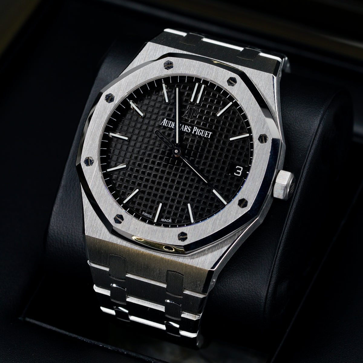 Audemars Piguet Royal Oak 15500ST.OO.1220ST.03 “BLACK OAK” Black Dial Stainless Steel 41mm