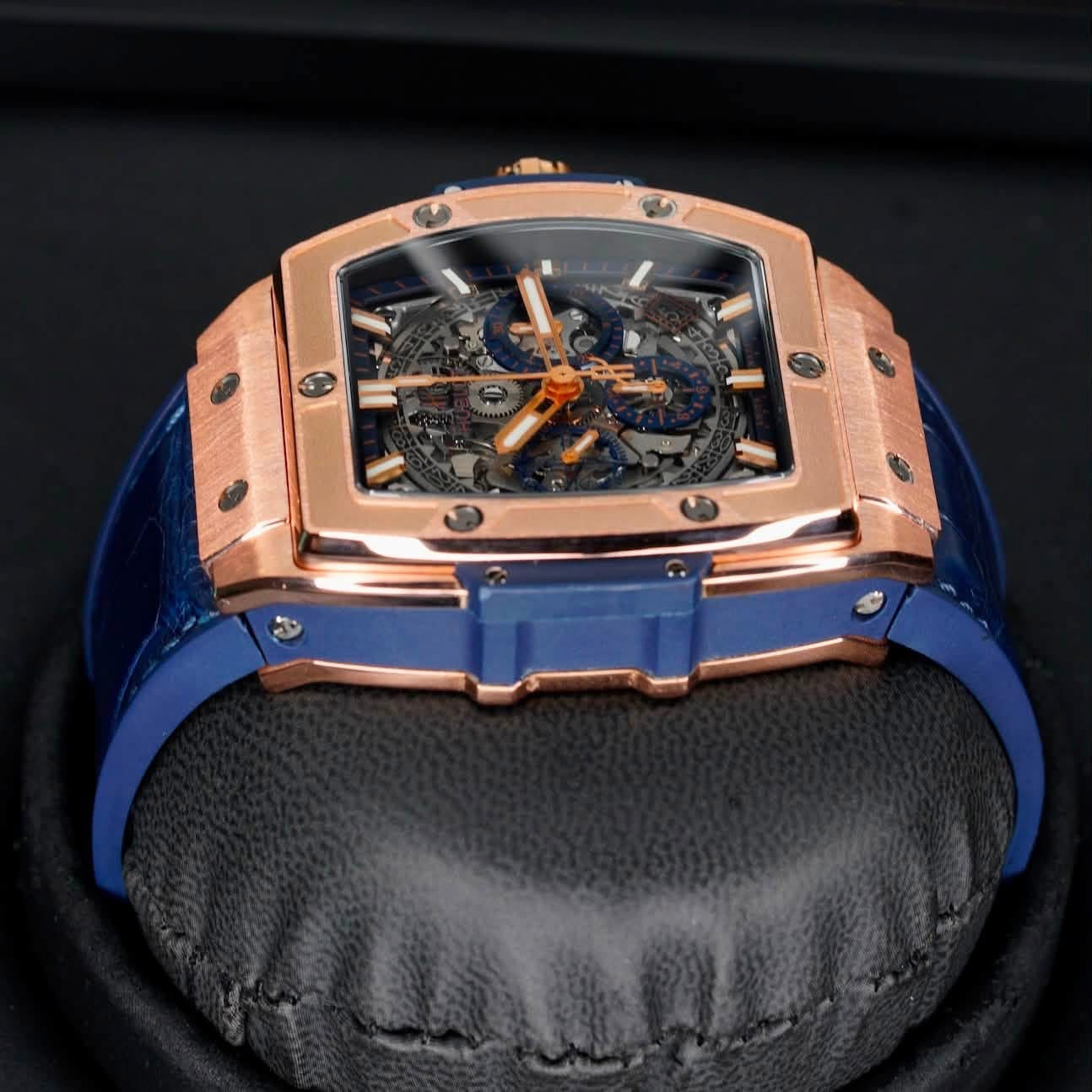 Hublot Spirit Of Big Bang 641.OX.7180.LR “KING BLUE” Skeleton Dial King Gold 42mm