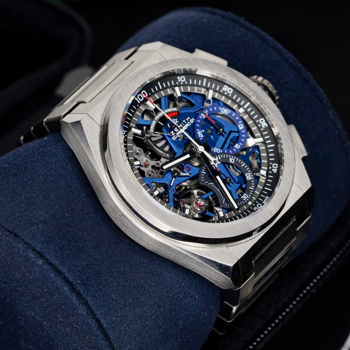 Zenith Defy El Primero 21 95.9002.9004/78.M9000 Skeleton Blue Dial Titanium 44mm 2019