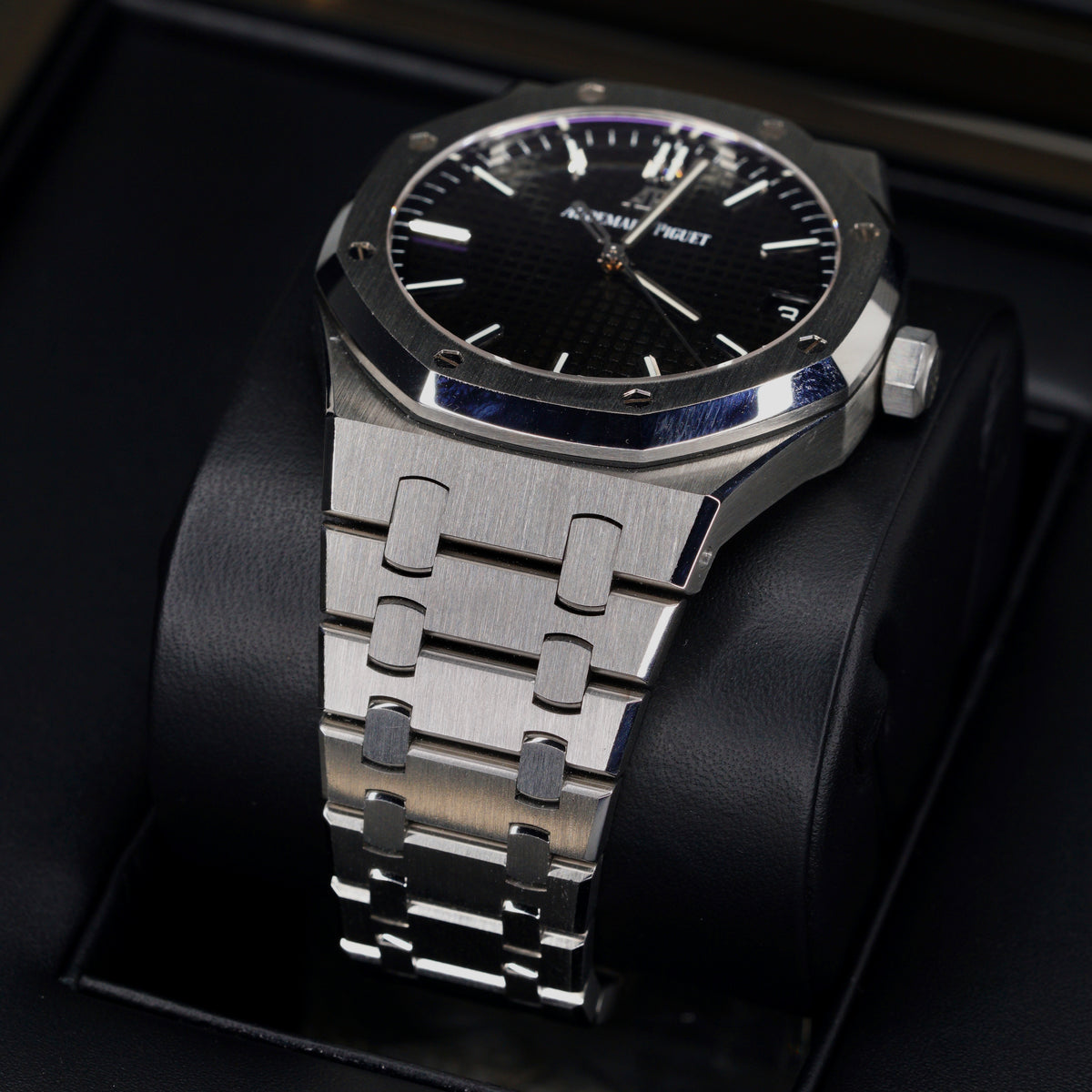 Audemars Piguet Royal Oak 15500ST.OO.1220ST.03 “BLACK OAK” Black Dial Stainless Steel 41mm