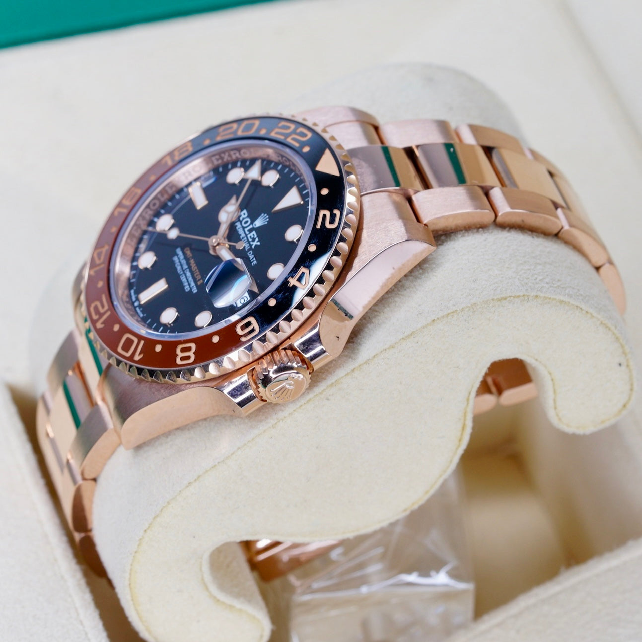 Rolex GMT-Master II 126715CHNR “ROOTBEER” Black Dial Rose Gold 40mm 2023