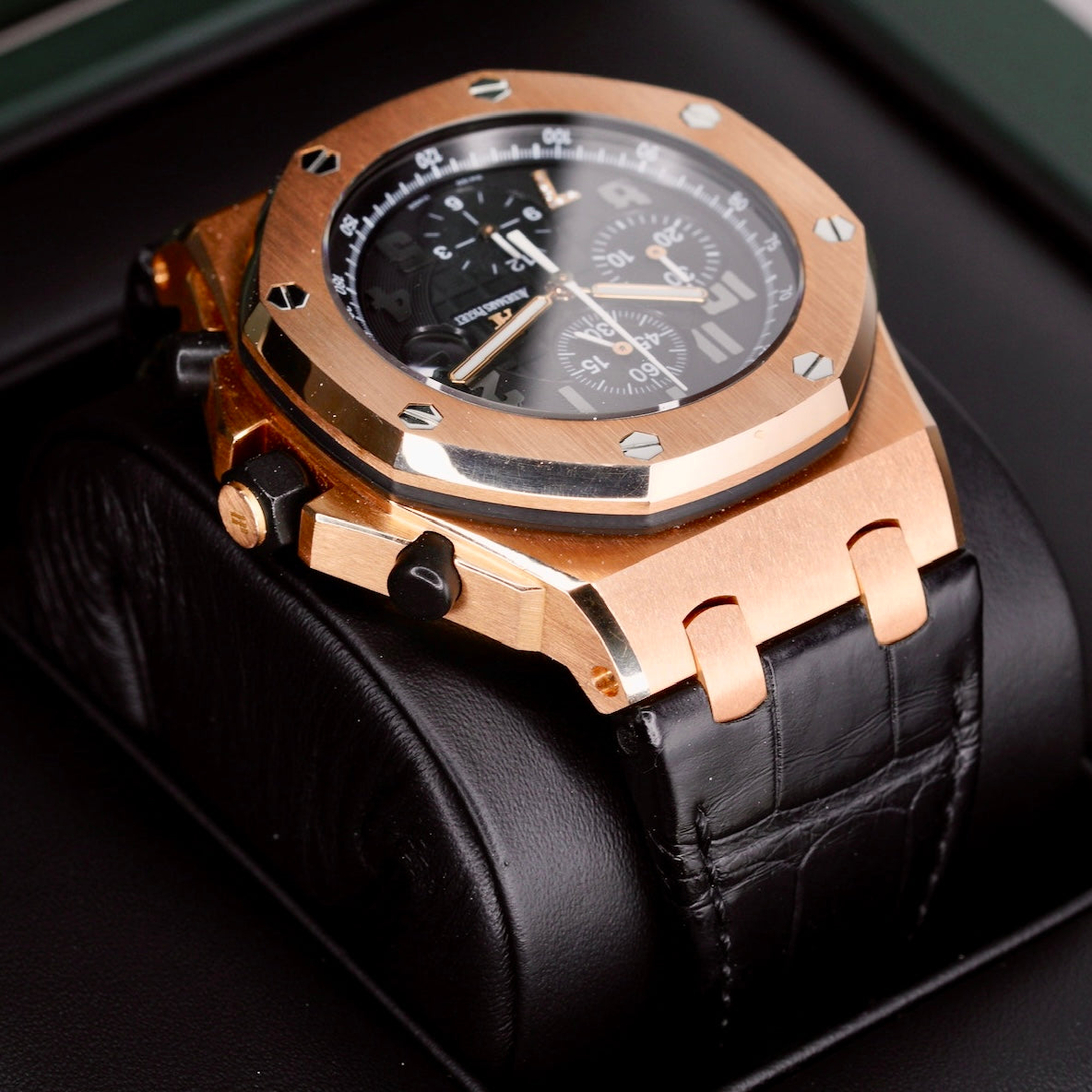 Audemars Piguet Royal Oak Offshore 26180OR.OO.D101CR.01 Ginza “GINZA” Black Dial 7 on Diamond Rose Gold 44mm