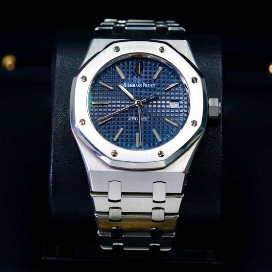 Audemars Piguet Royal Oak 15300ST.OO.1220ST.02 Blue Dial Selfwinding Stainless Steel 39mm