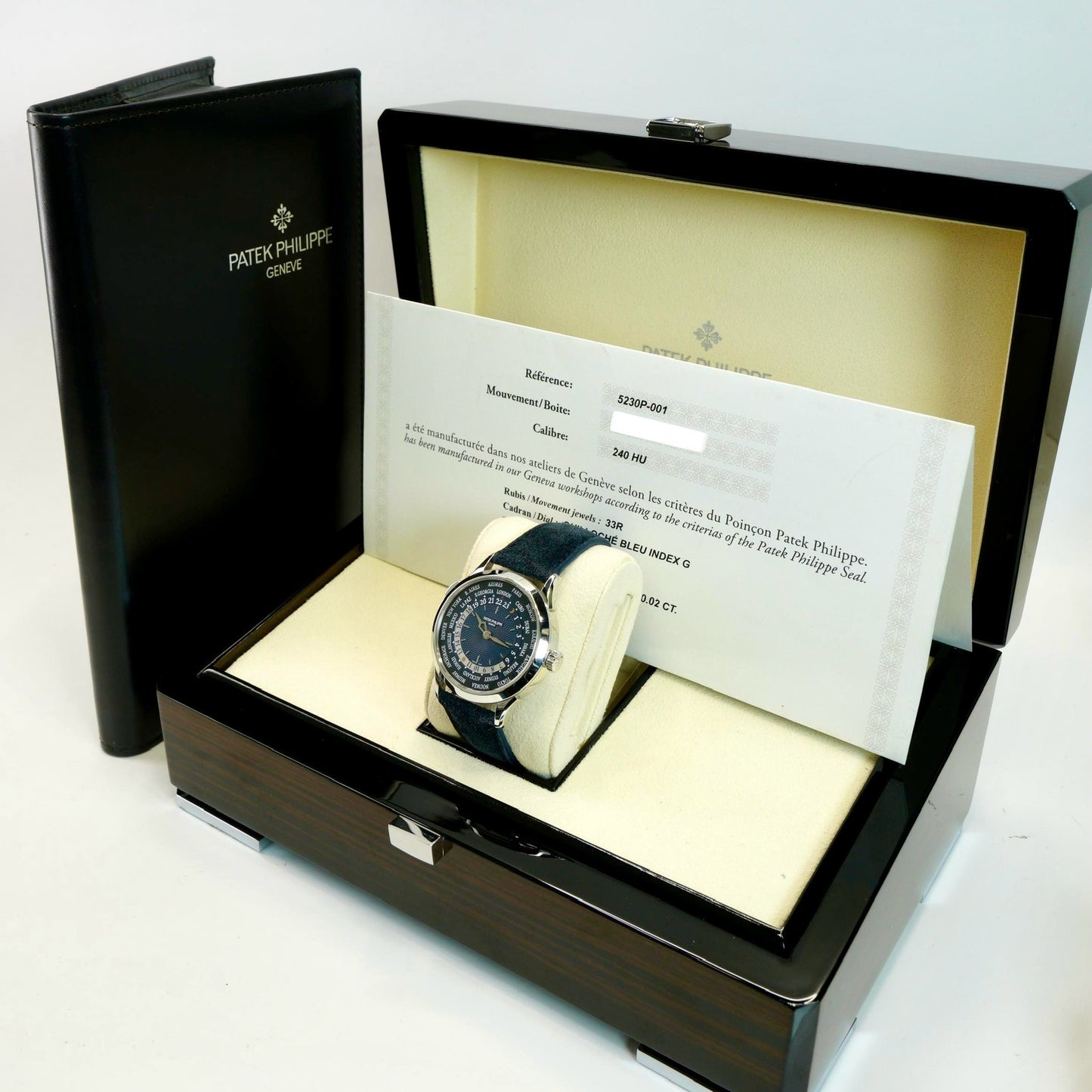 Patek Philippe World Time 5230P-001 Platinum Blue Dial Blue Calfskin Strap 38,5mm