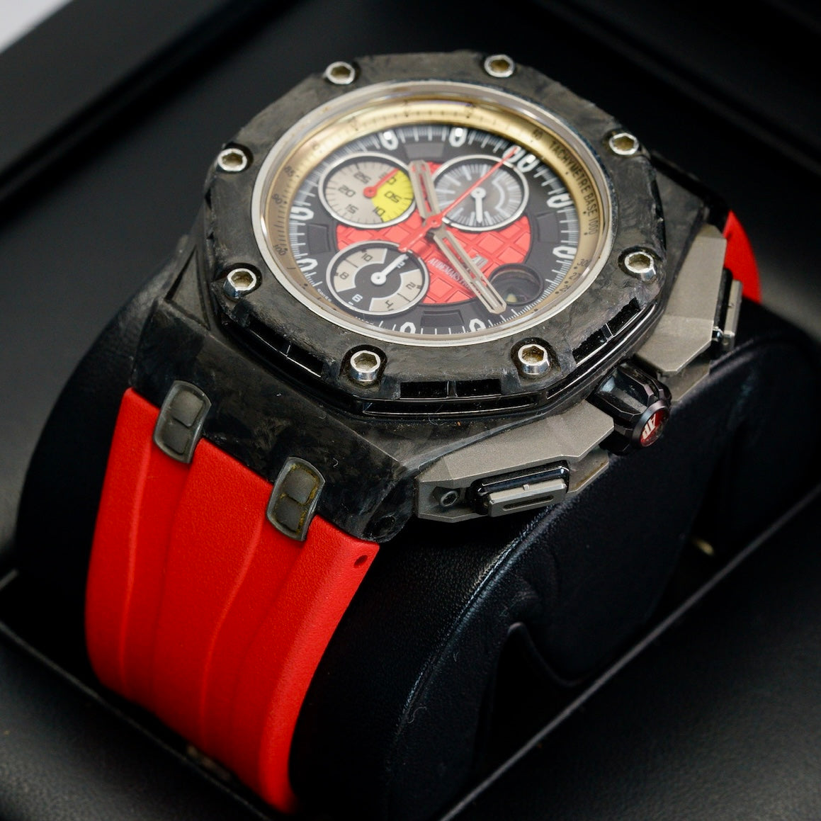 Audemars Piguet Royal Oak Offshore 262901O.OO.A001VE.01 “GRAND PRIX” Carbon Fiber 44mm