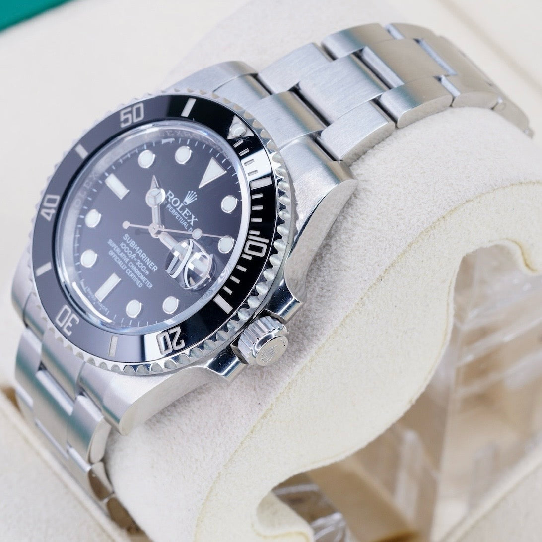 Rolex Submariner Date 116610LN Black Dial & Bezel Stainless Steel 40mm