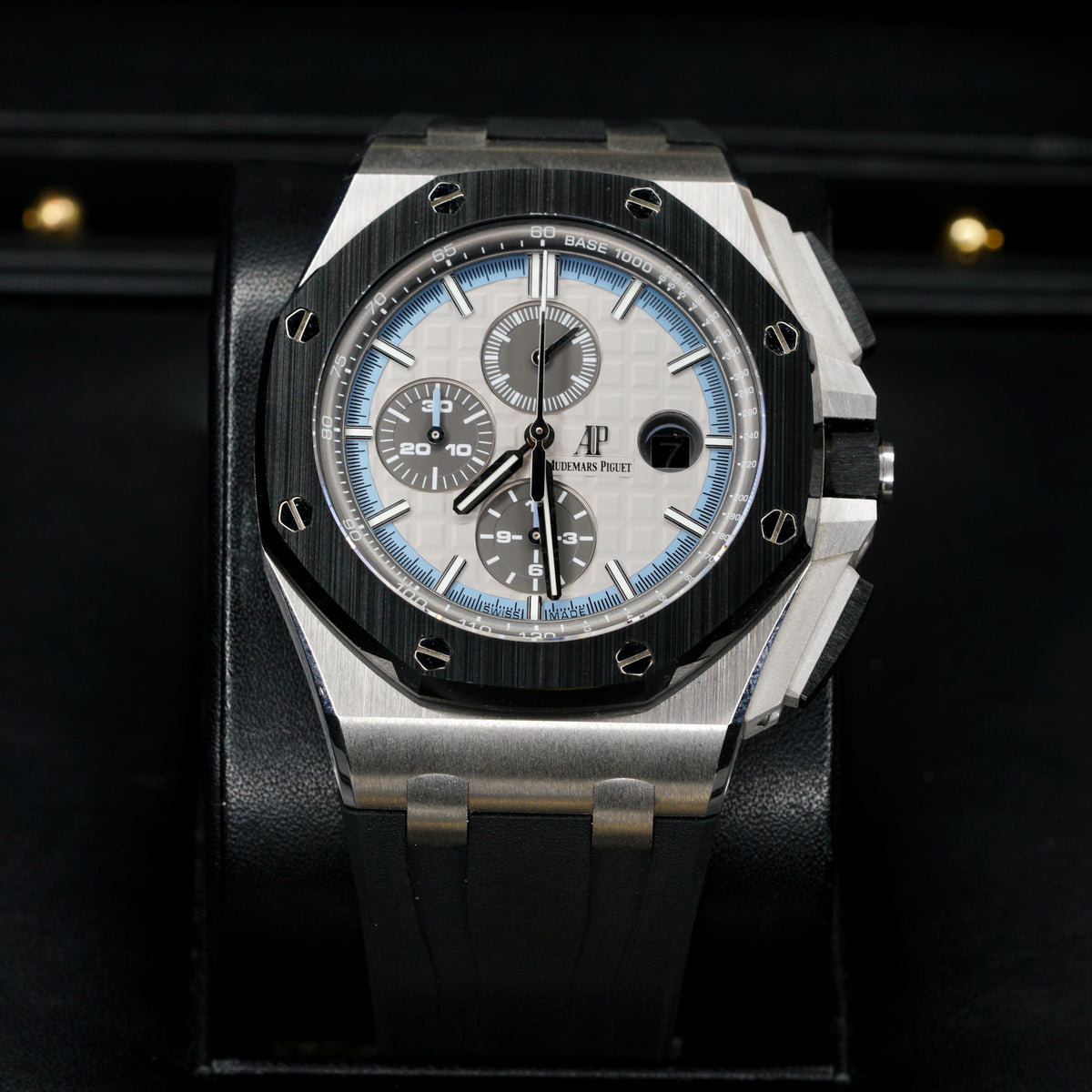 Audemars Piguet Royal Oak Offshore 26417CN.OO.A002CR.01 “JAPAN EDITION” Cream Dial Blue Accents White Gold 44mm