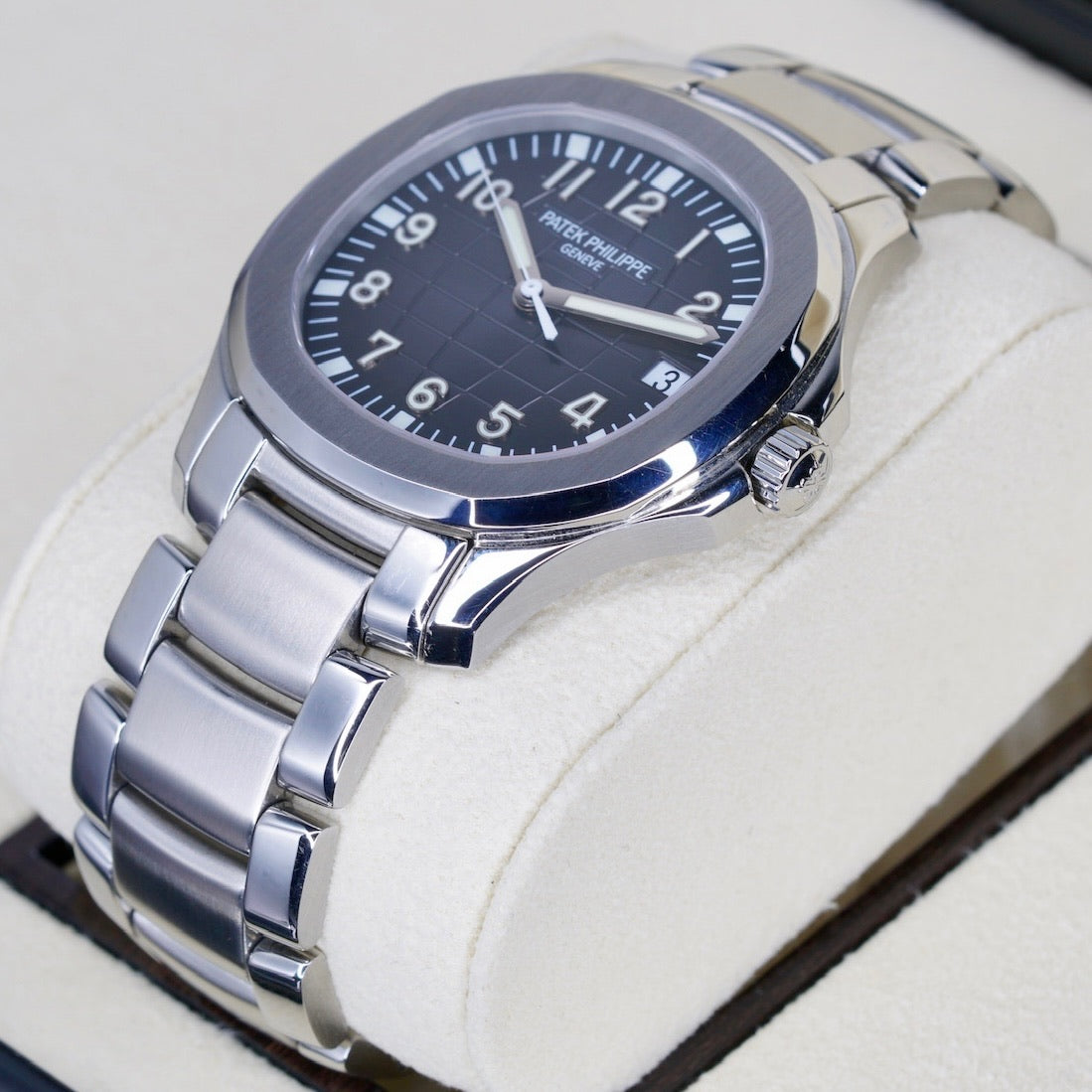 Patek Philippe Aquanaut 5167/1A-001 Black Dial Stainless Steel Bracelet & Tropical Strap 40mm 2011