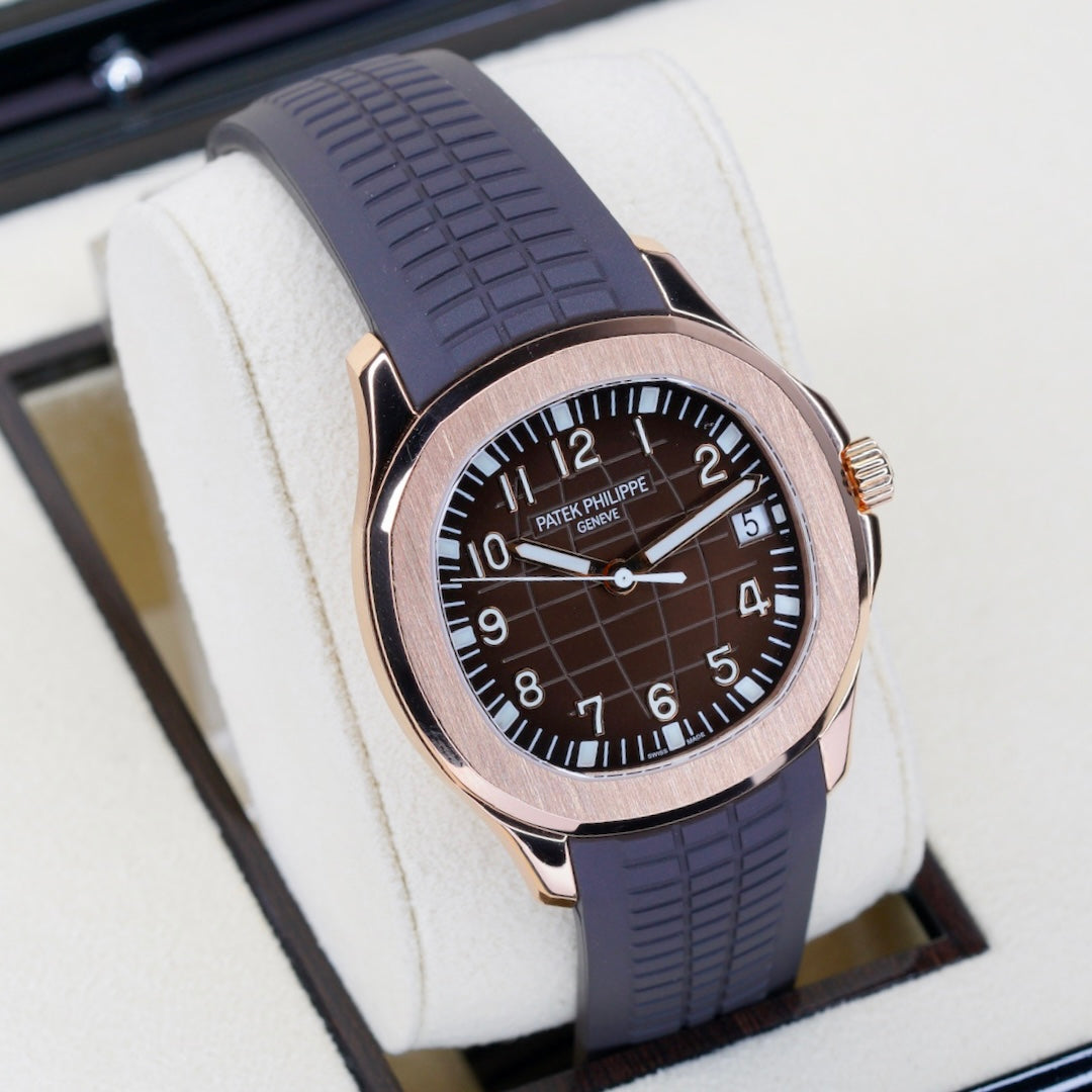 Patek Philippe Aquanaut 5167R-001 Rose Gold Chocolate Dial 40mm 2020