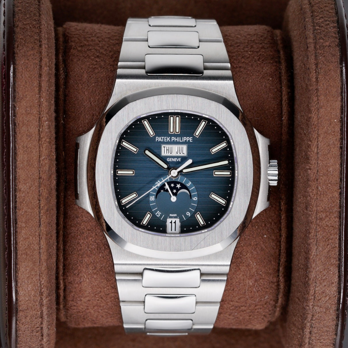 Patek Philippe Nautilus 5726/1A-014 Blue Dial Stainless Steel 2022