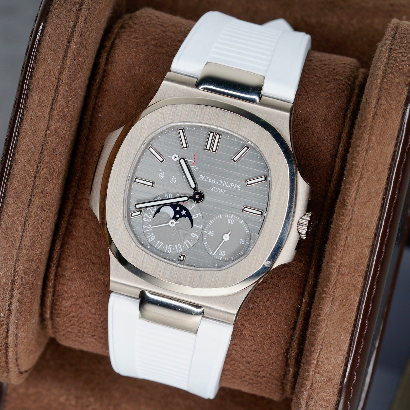 Patek Philippe Nautilus 5712G-001 Grey Dial White Gold Leather Strap 2021