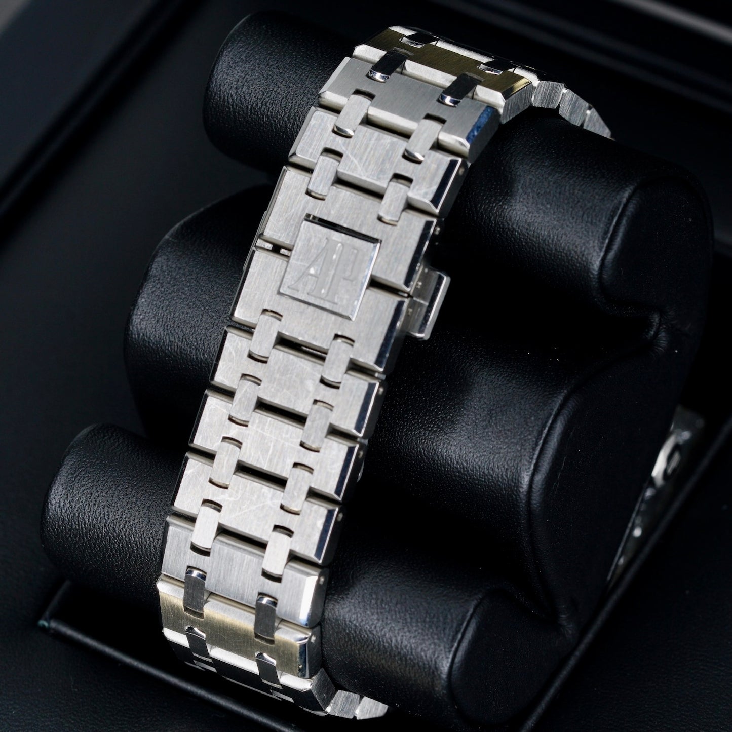 Audemars Piguet Royal Oak 15500ST.OO.1220ST.02 “GREY OAK” Grey Dial Stainless Steel 41mm