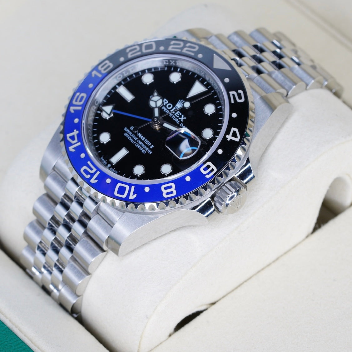 Rolex GMT-Master II 126710BLNR “BATGIRL” Black Dial Blue & Black Bezel Stainless Steel Jubilee 40mm 2022