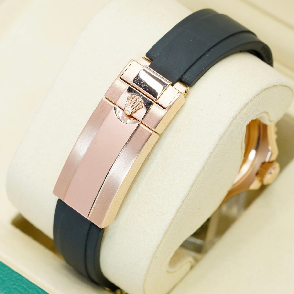 Rolex Yacht-Master 126655 Rose Gold Black Dial Oysterflex 40mm
