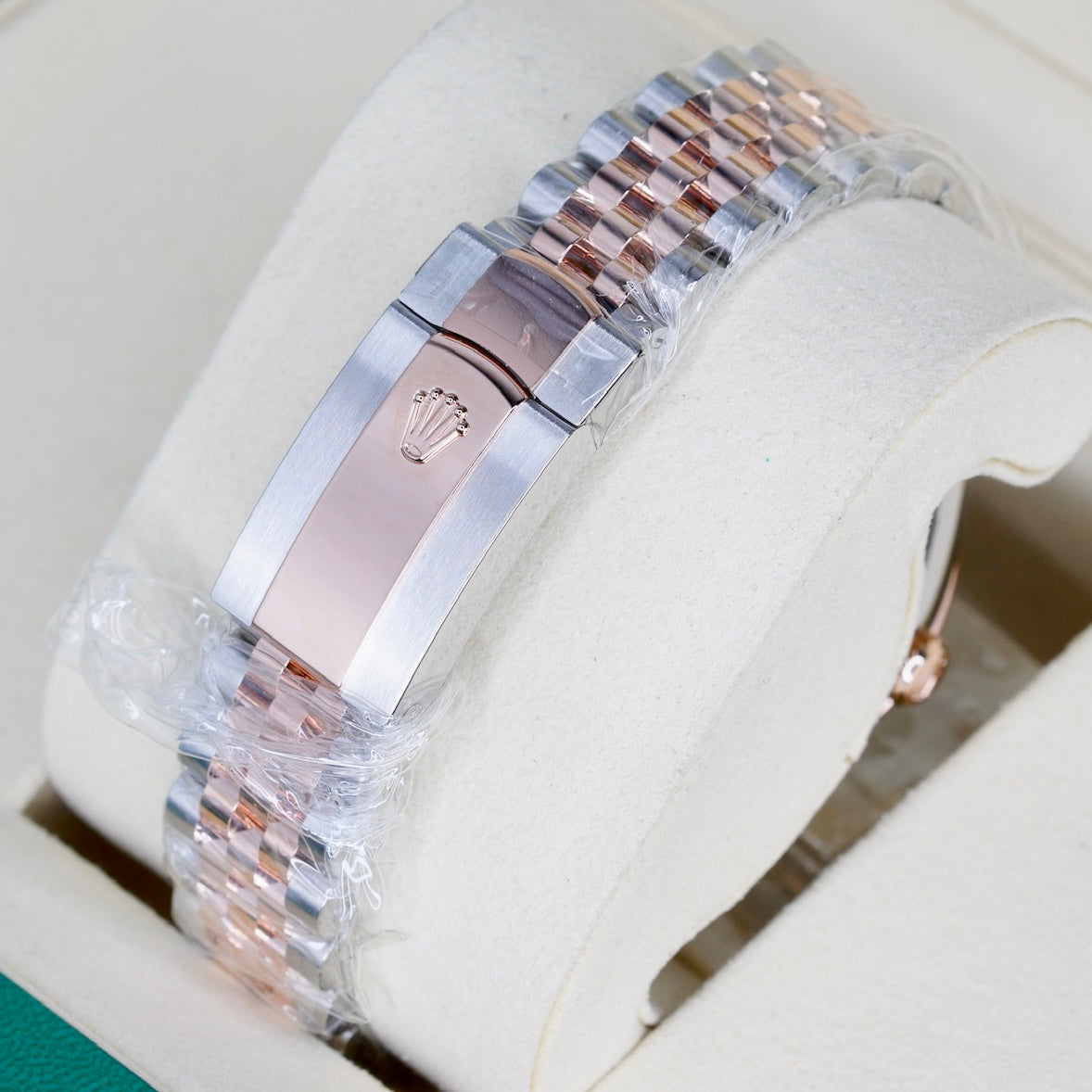 Rolex NEW 2026 Datejust 126231 “WIMBLEDON” Grey Roman Dial Two-Tone Rose Gold Stainless Steel Jubilee 36mm